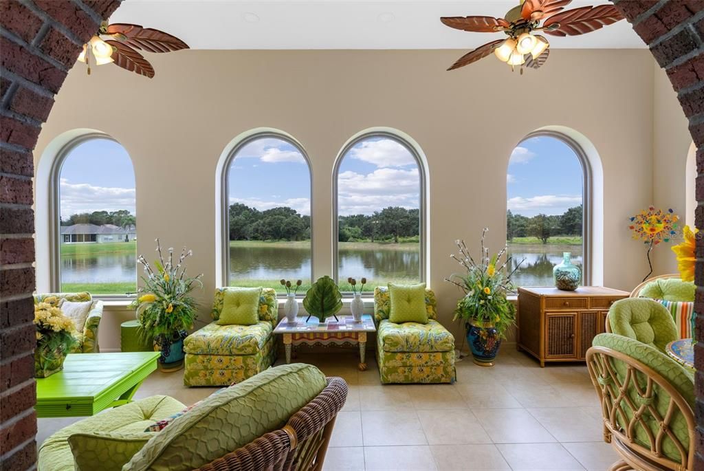 For Sale: $579,000 (3 beds, 2 baths, 2961 Square Feet)