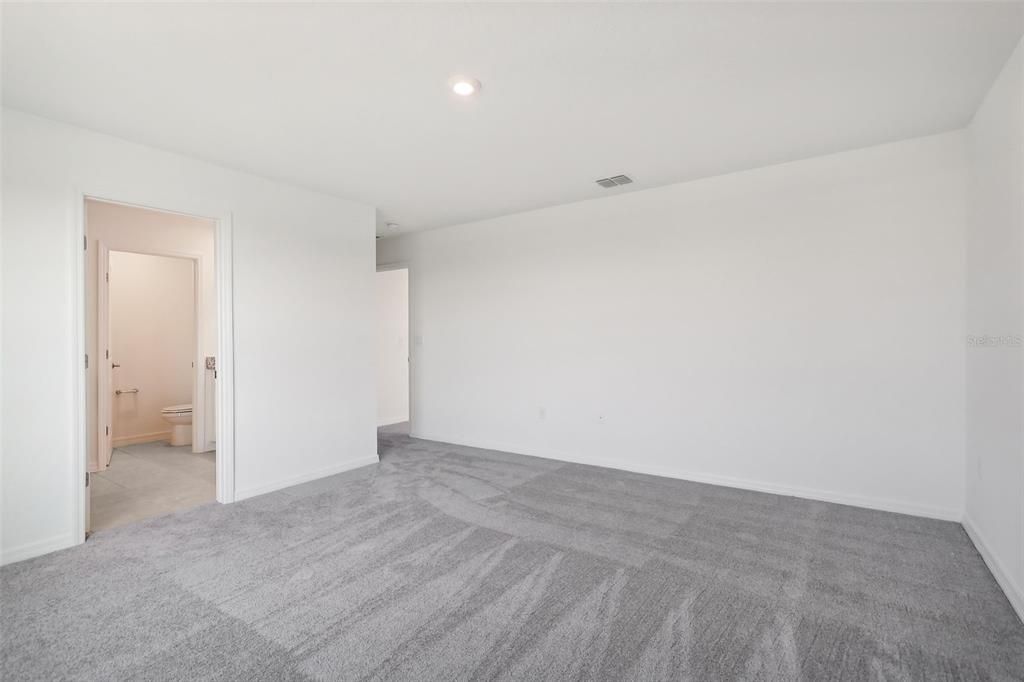 待售: $359,540 (4 贝兹, 2 浴室, 2313 平方英尺)