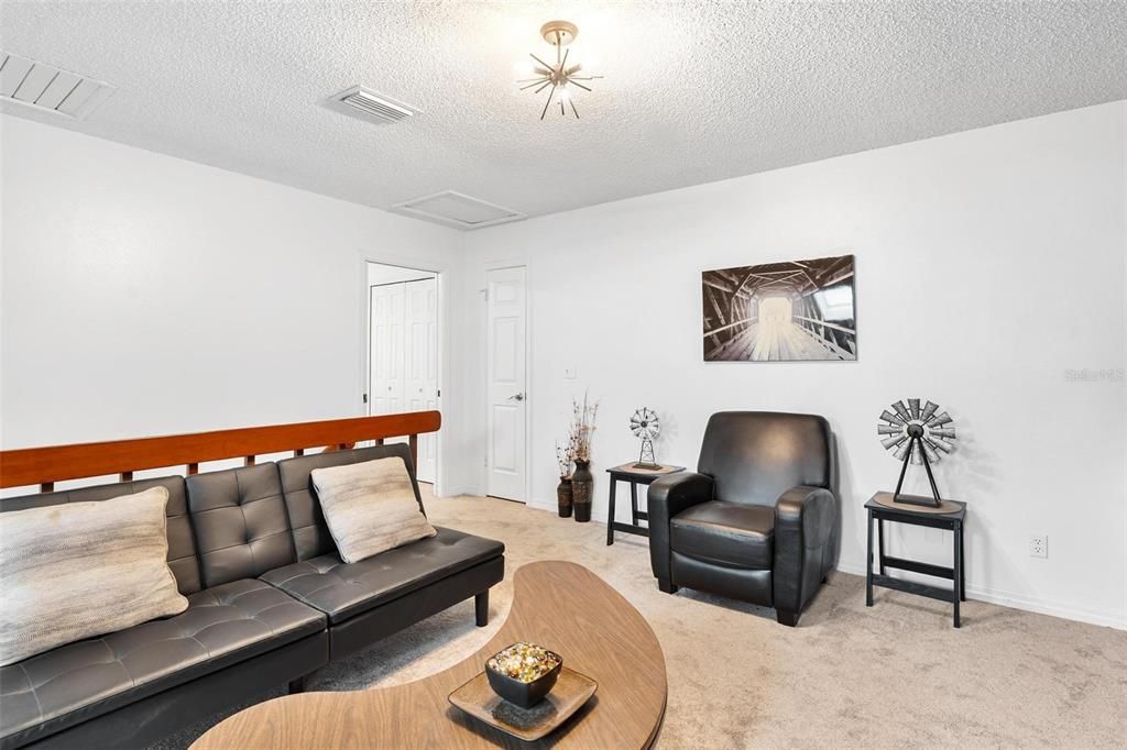 На продажу: $409,000 (3 спален, 3 ванн, 2260 Квадратных фут)