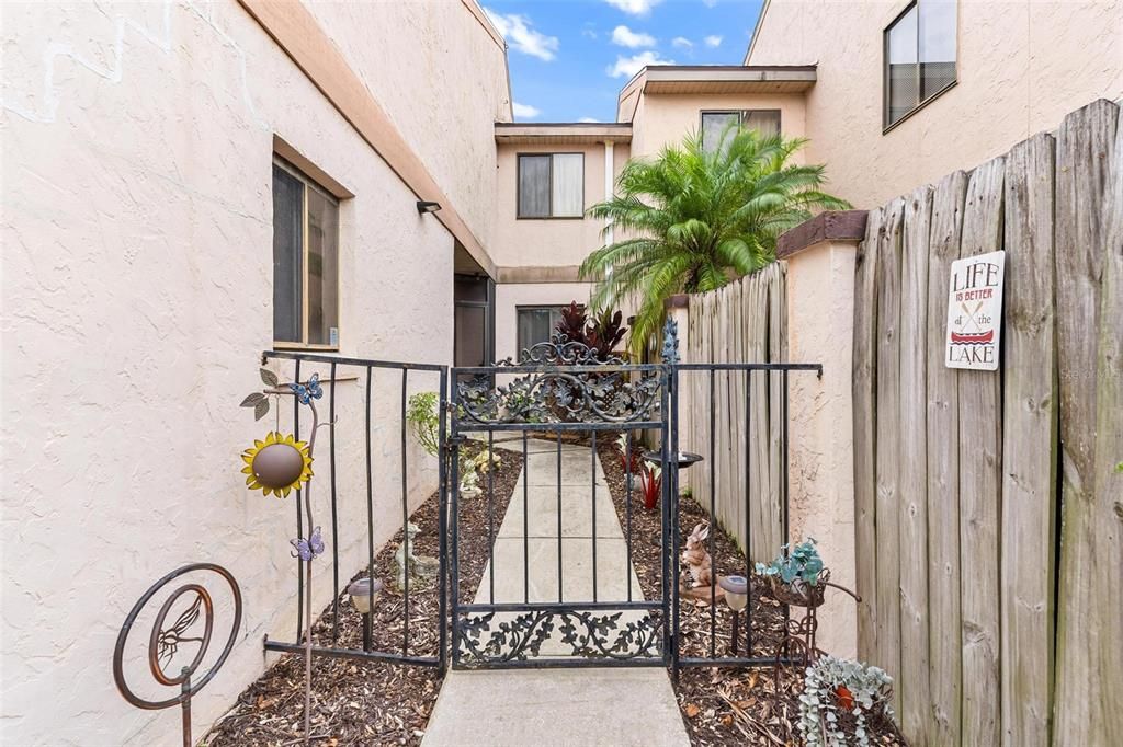 На продажу: $409,000 (3 спален, 3 ванн, 2260 Квадратных фут)