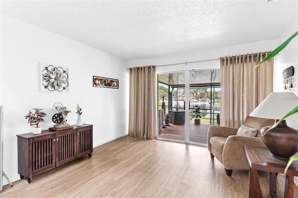 На продажу: $409,000 (3 спален, 3 ванн, 2260 Квадратных фут)