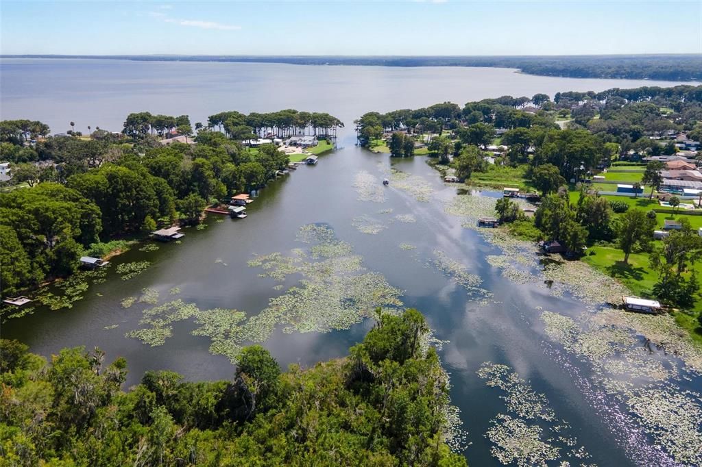 На продажу: $409,000 (3 спален, 3 ванн, 2260 Квадратных фут)