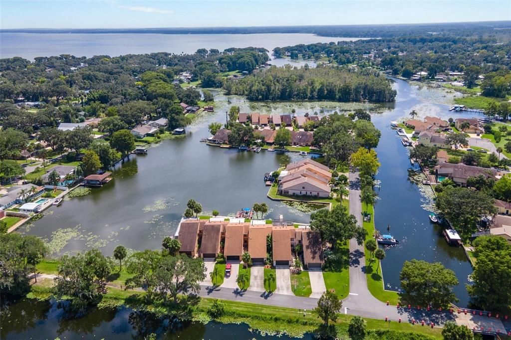 На продажу: $409,000 (3 спален, 3 ванн, 2260 Квадратных фут)