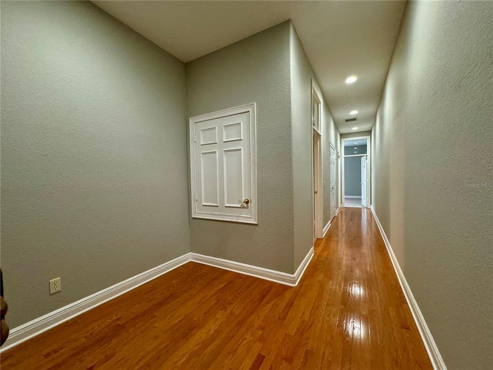 出租: $3,900 (3 贝兹, 3 浴室, 2982 平方英尺)