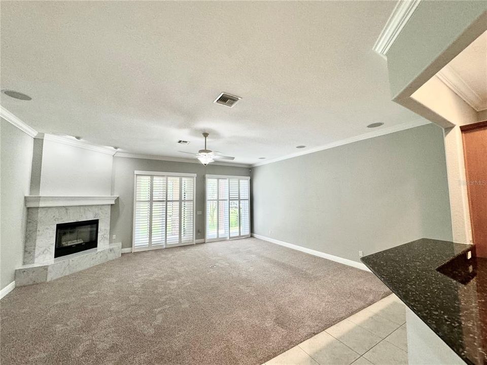 出租: $3,900 (3 贝兹, 3 浴室, 2982 平方英尺)