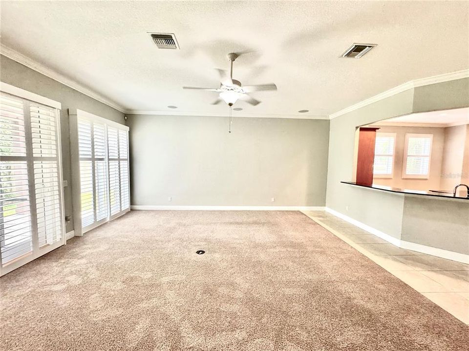 出租: $3,900 (3 贝兹, 3 浴室, 2982 平方英尺)