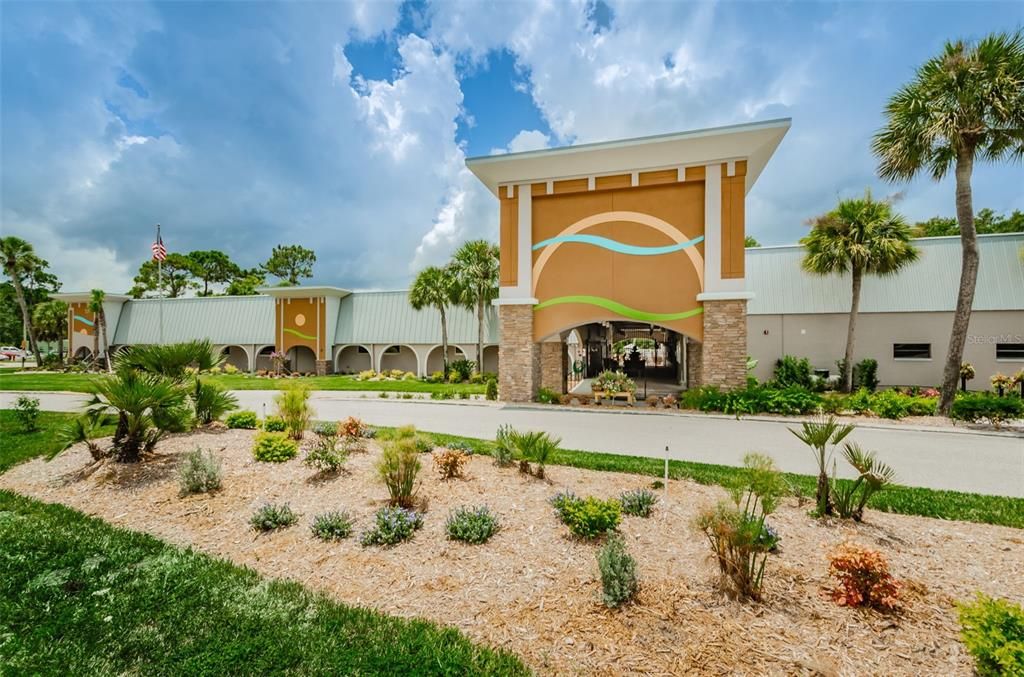 Active With Contract: $235,000 (2 beds, 2 baths, 1223 Square Feet)