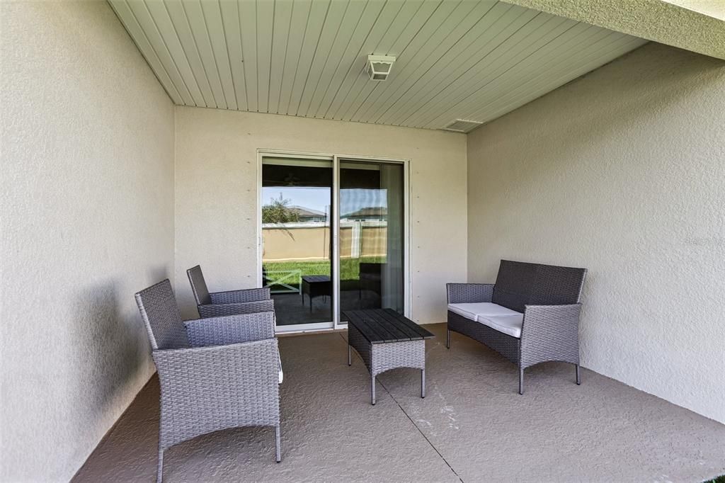 Active With Contract: $299,000 (3 beds, 2 baths, 1442 Square Feet)