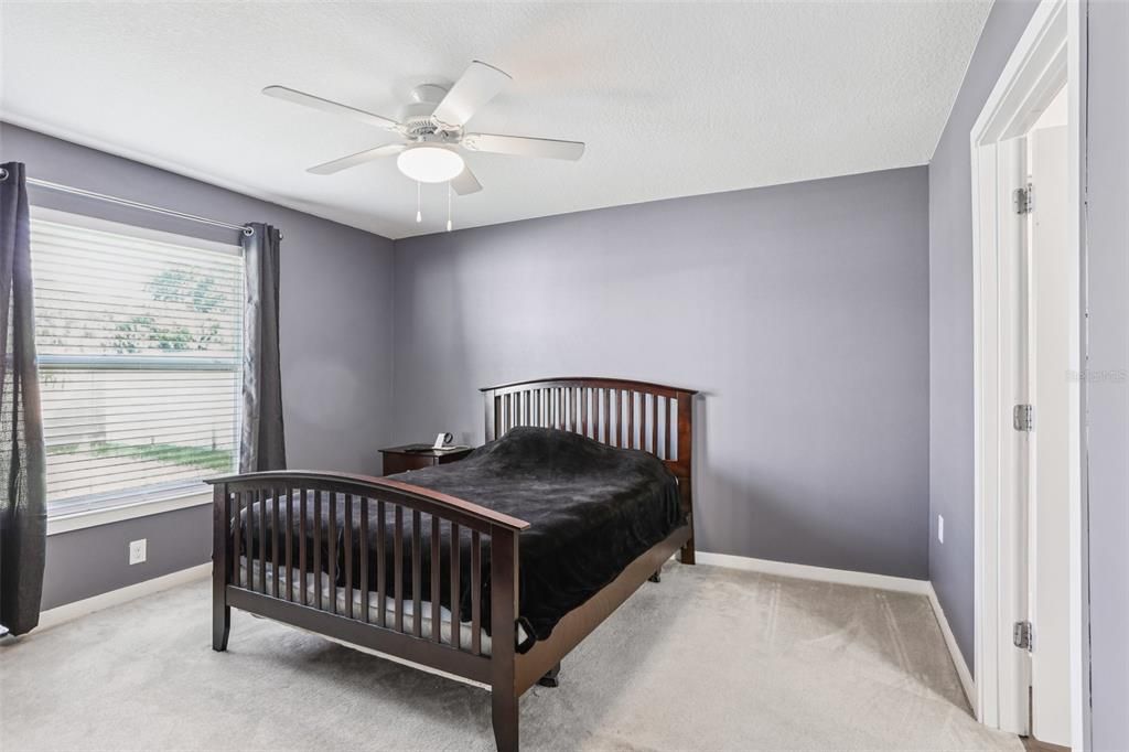 Active With Contract: $299,000 (3 beds, 2 baths, 1442 Square Feet)