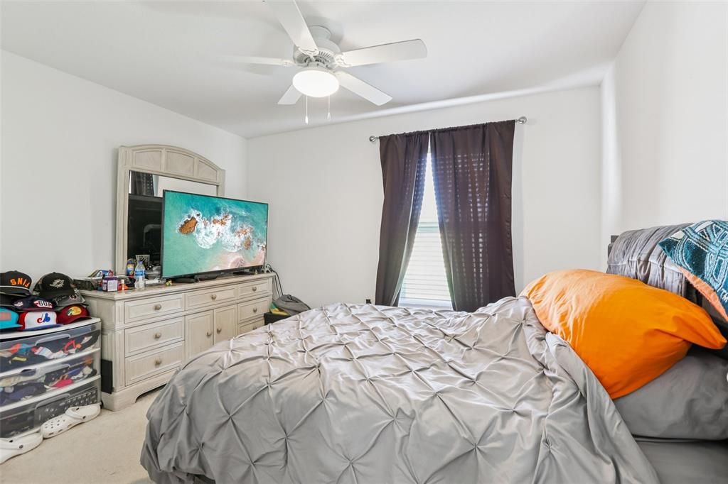 Active With Contract: $299,000 (3 beds, 2 baths, 1442 Square Feet)