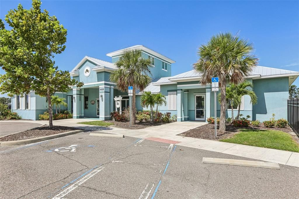 Active With Contract: $299,000 (3 beds, 2 baths, 1442 Square Feet)