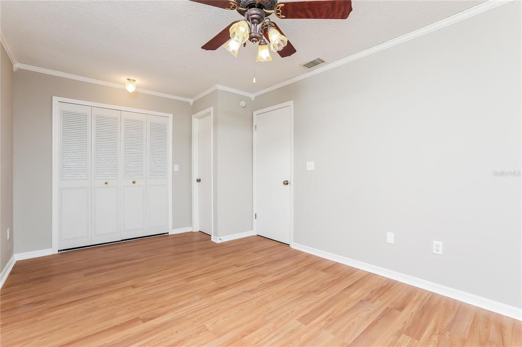 出租: $2,335 (4 贝兹, 2 浴室, 1770 平方英尺)