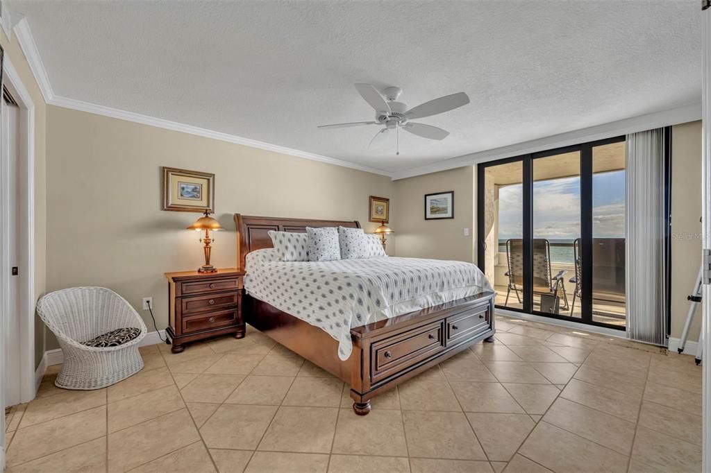 En Venta: $830,000 (2 camas, 2 baños, 1500 Pies cuadrados)