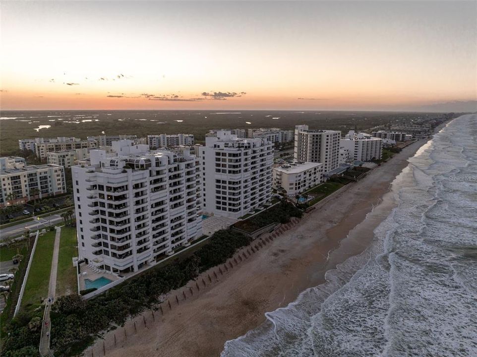 En Venta: $830,000 (2 camas, 2 baños, 1500 Pies cuadrados)