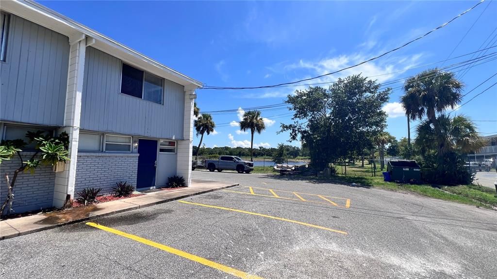 В аренду: $1,250 (2 спален, 1 ванн, 936 Квадратных фут)