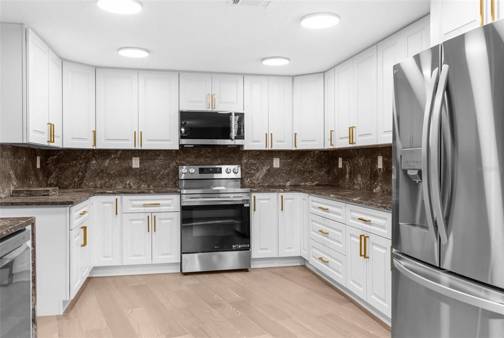 For Sale: $495,000 (3 beds, 2 baths, 1677 Square Feet)