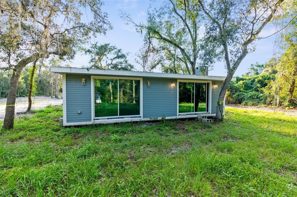 For Sale: $495,000 (3 beds, 2 baths, 1677 Square Feet)