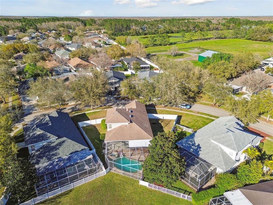 En Venta: $650,000 (3 camas, 2 baños, 2676 Pies cuadrados)