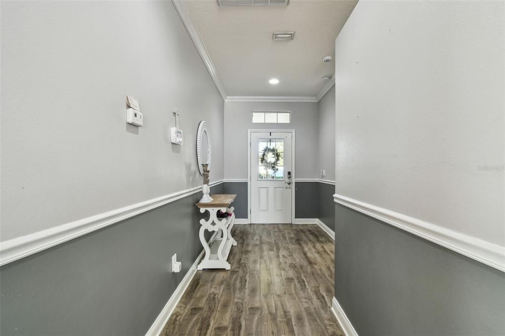 En Venta: $650,000 (3 camas, 2 baños, 2676 Pies cuadrados)