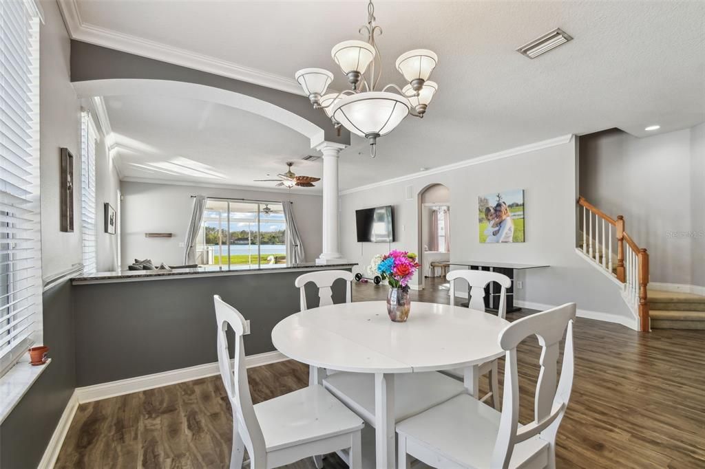 En Venta: $650,000 (3 camas, 2 baños, 2676 Pies cuadrados)