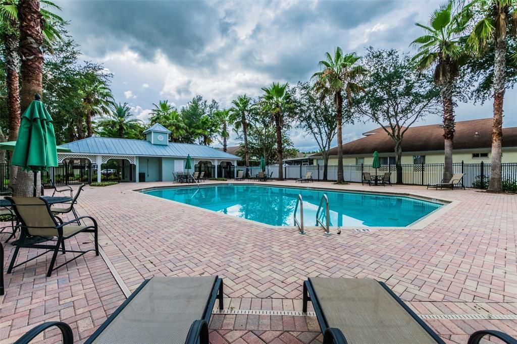 En Venta: $650,000 (3 camas, 2 baños, 2676 Pies cuadrados)