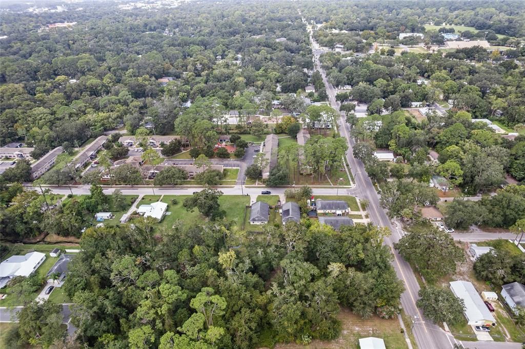 合同活跃: $180,000 (4 贝兹, 2 浴室, 1618 平方英尺)