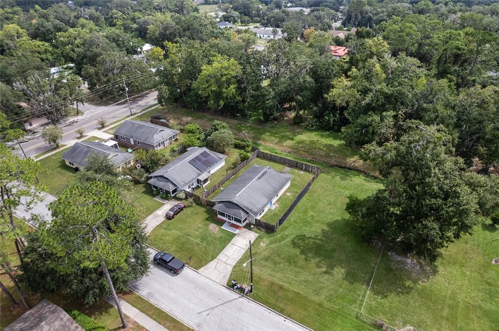 合同活跃: $180,000 (4 贝兹, 2 浴室, 1618 平方英尺)