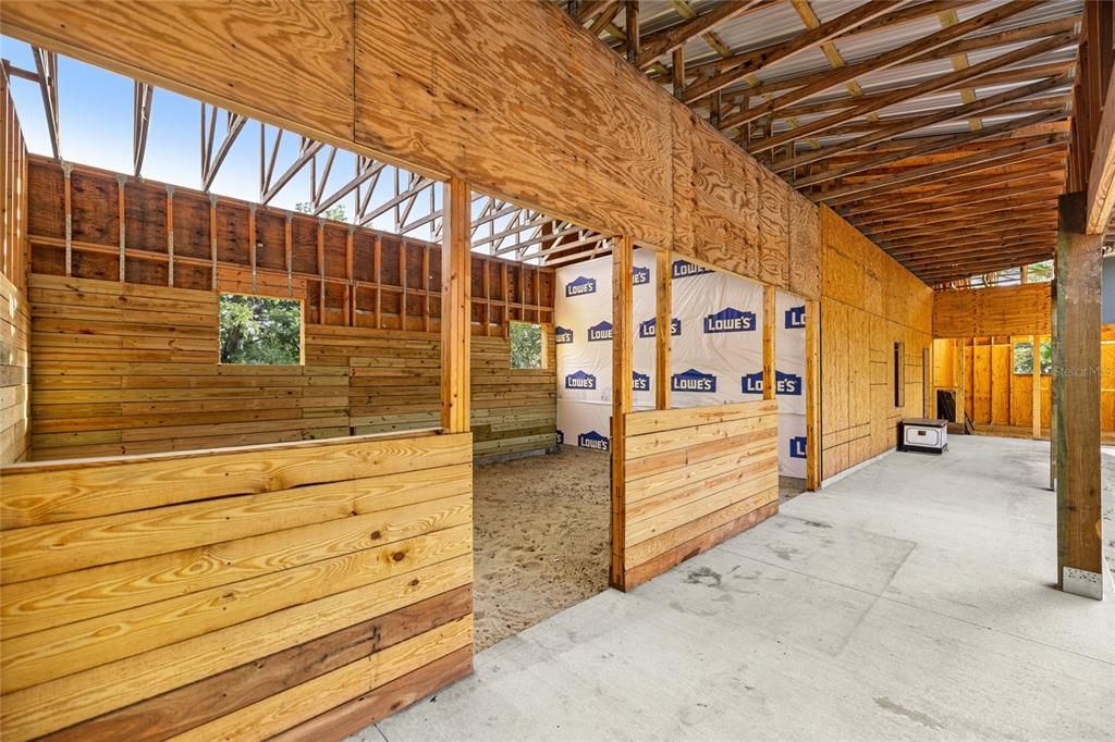 待售: $388,900 (2 贝兹, 1 浴室, 700 平方英尺)