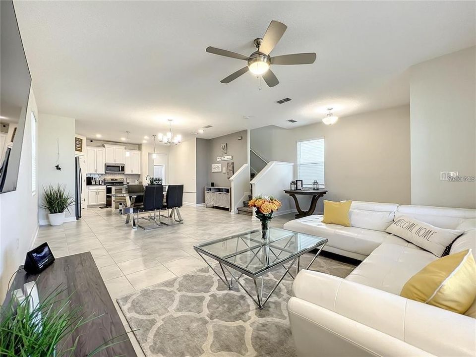 Active With Contract: $3,000 (4 beds, 3 baths, 2042 Square Feet)