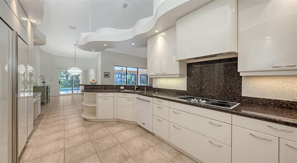 For Sale: $925,000 (5 beds, 3 baths, 2969 Square Feet)