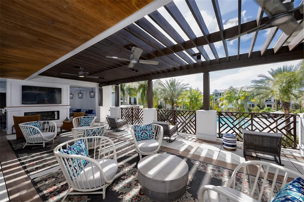 出租: $2,444 (2 贝兹, 2 浴室, 1089 平方英尺)