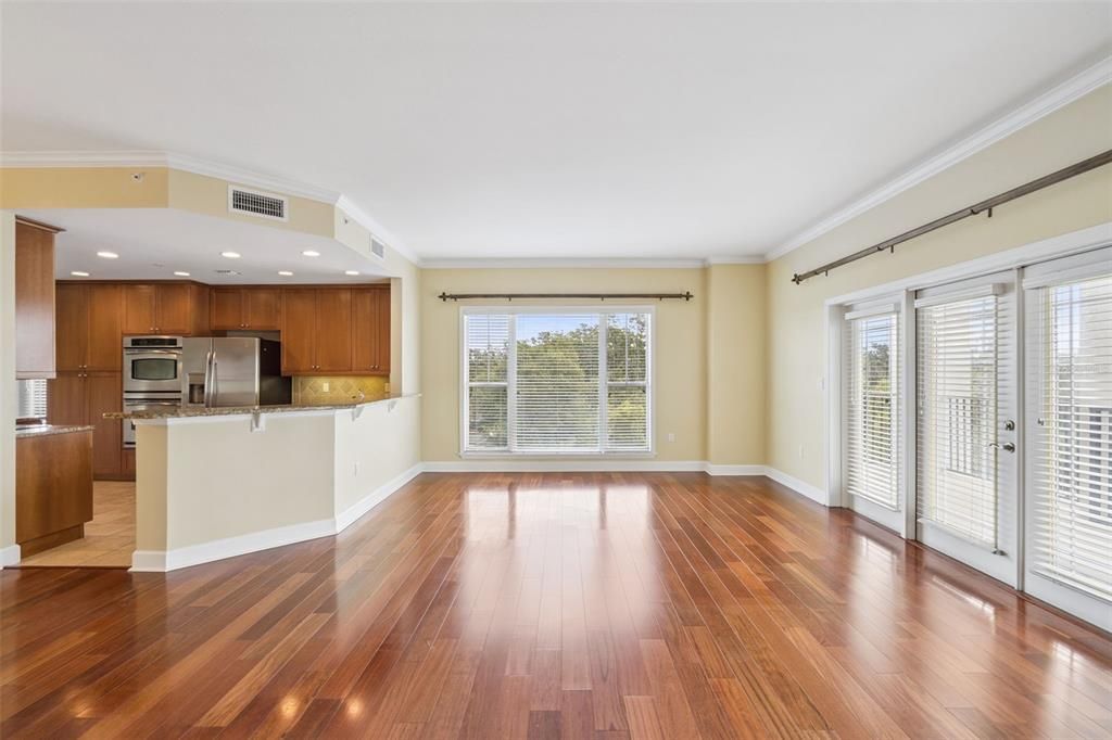 For Sale: $869,000 (3 beds, 2 baths, 2399 Square Feet)