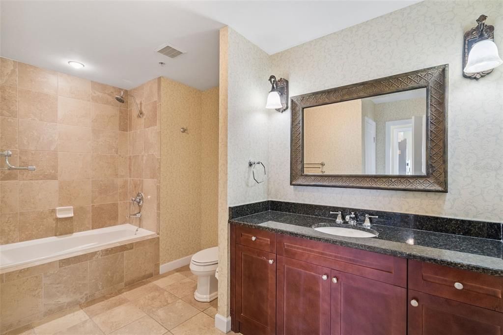 For Sale: $869,000 (3 beds, 2 baths, 2399 Square Feet)