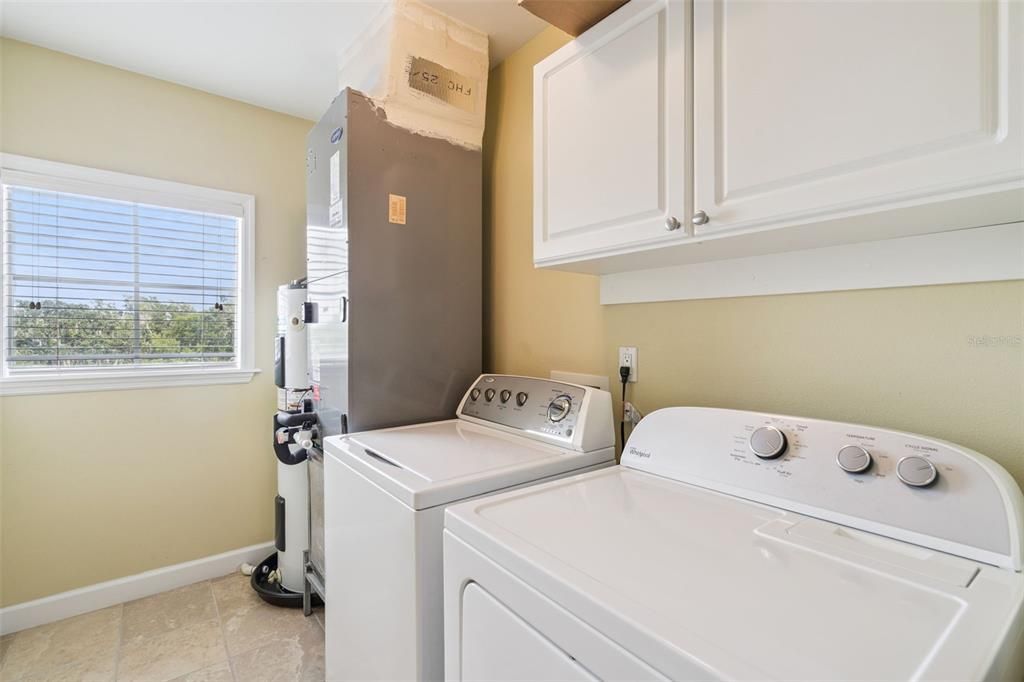 For Sale: $869,000 (3 beds, 2 baths, 2399 Square Feet)