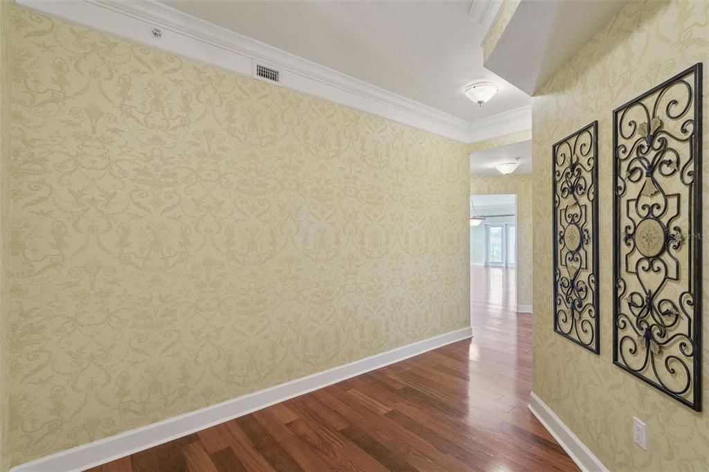 For Sale: $869,000 (3 beds, 2 baths, 2399 Square Feet)