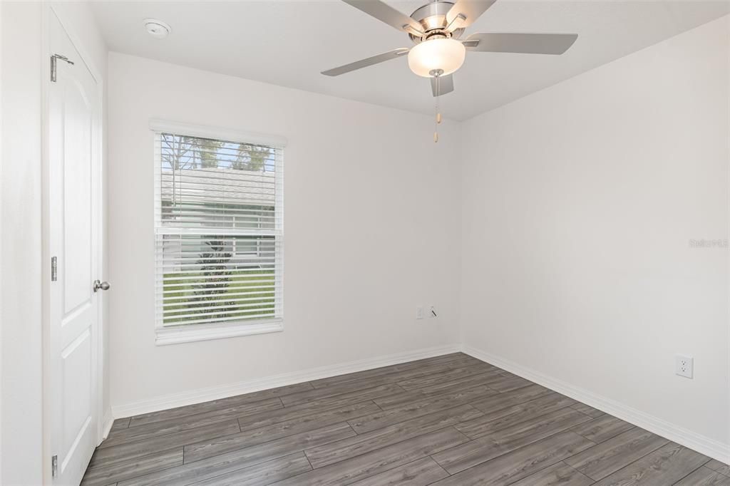 Activo con contrato: $294,900 (4 camas, 2 baños, 1851 Pies cuadrados)