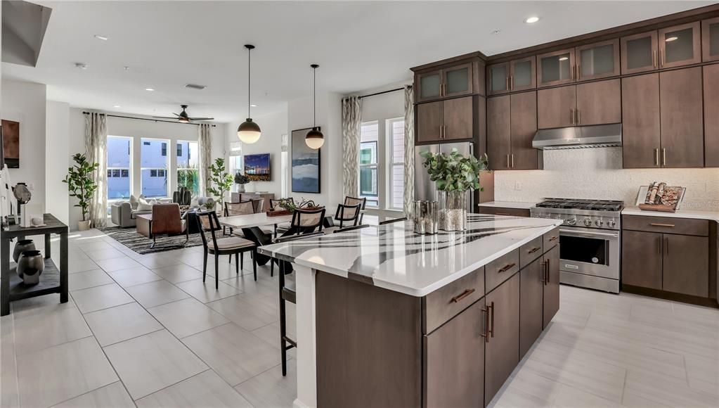 待售: $750,000 (3 贝兹, 3 浴室, 2085 平方英尺)