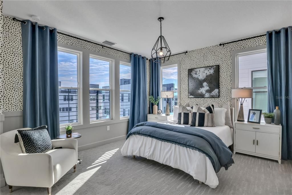 待售: $750,000 (3 贝兹, 3 浴室, 2085 平方英尺)