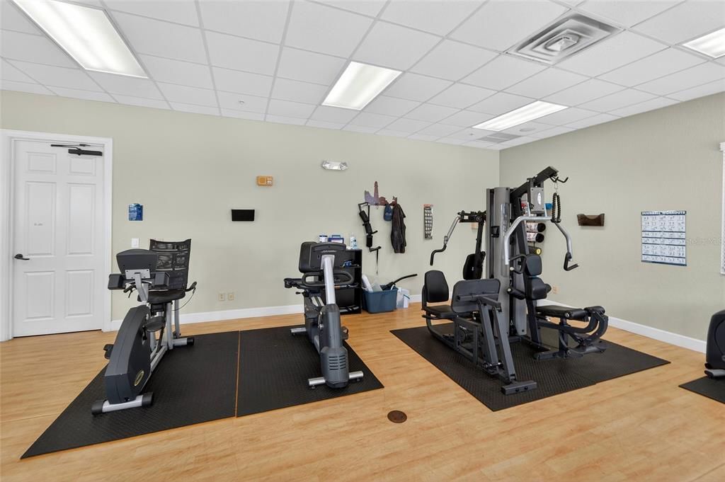 En Venta: $645,000 (3 camas, 2 baños, 1993 Pies cuadrados)