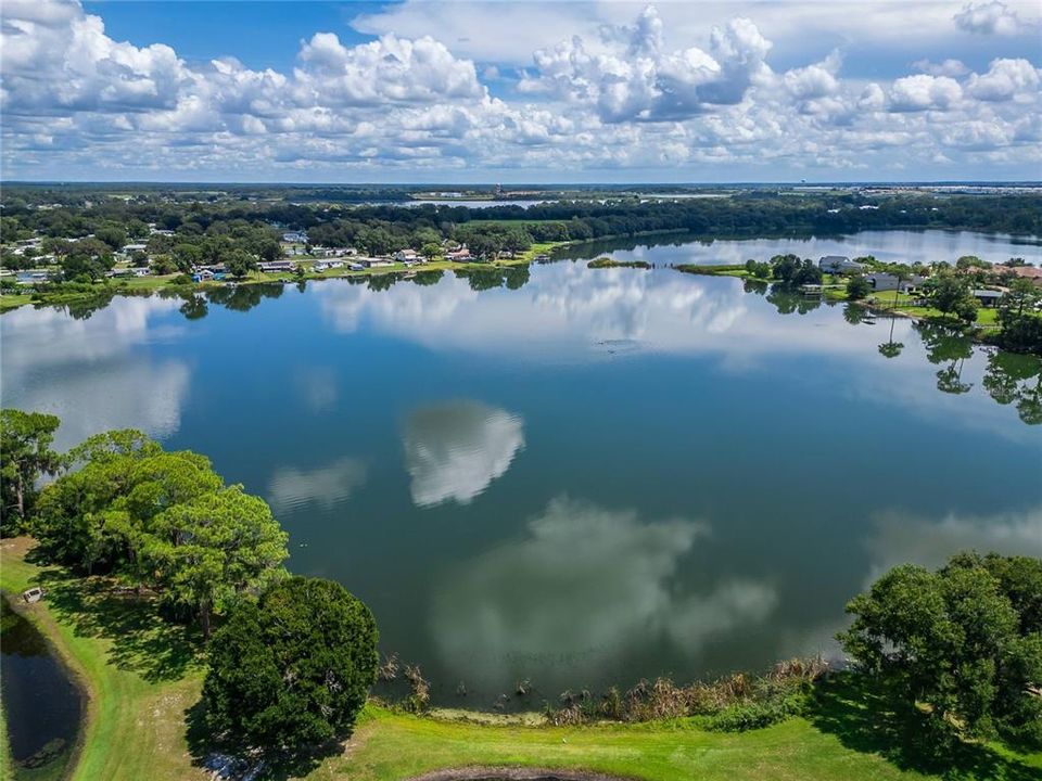 En Venta: $645,000 (3 camas, 2 baños, 1993 Pies cuadrados)