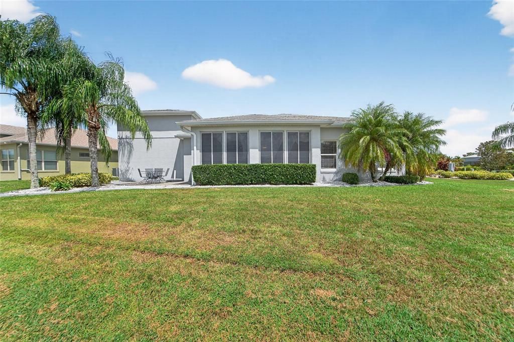 En Venta: $645,000 (3 camas, 2 baños, 1993 Pies cuadrados)