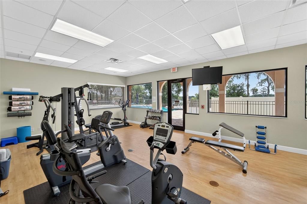 En Venta: $645,000 (3 camas, 2 baños, 1993 Pies cuadrados)