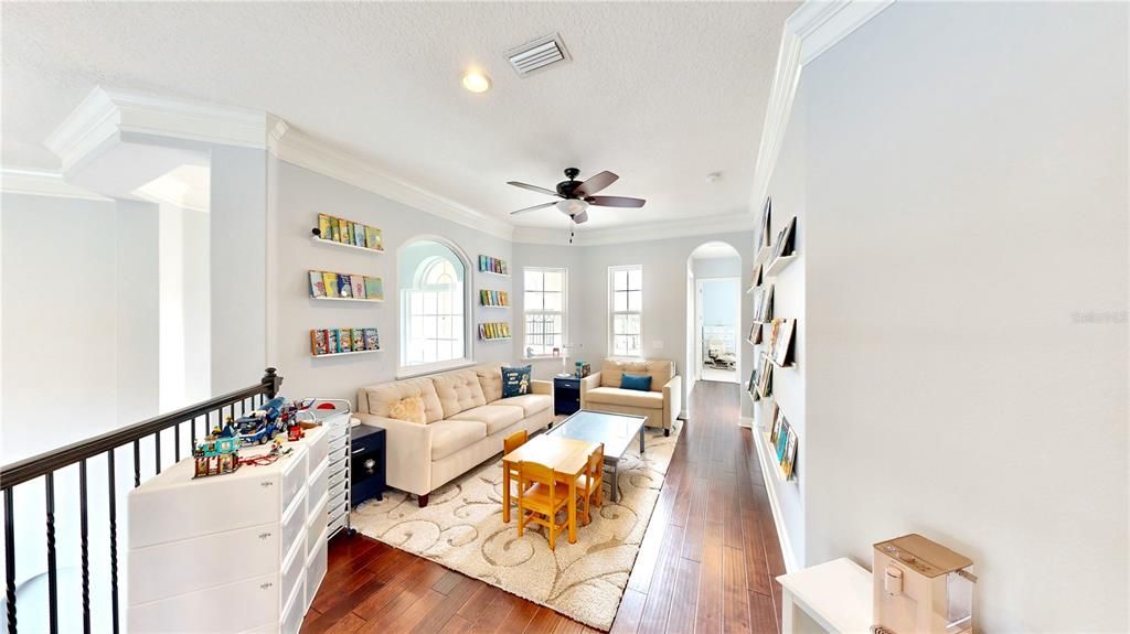 For Rent: $13,500 (7 beds, 5 baths, 5221 Square Feet)