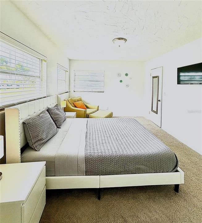 For Sale: $325,000 (3 beds, 2 baths, 1622 Square Feet)