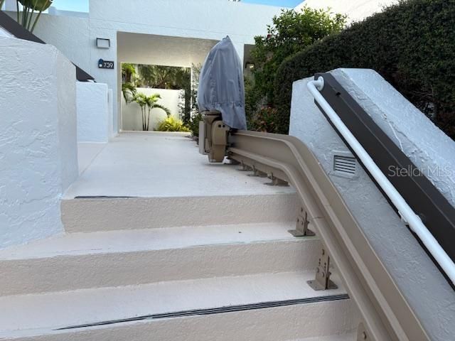 For Rent: $7,000 (3 beds, 2 baths, 1909 Square Feet)