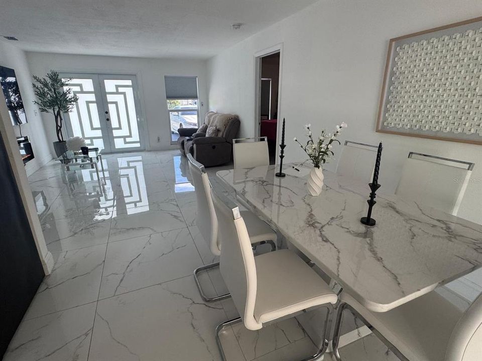 Active With Contract: $415,000 (4 beds, 2 baths, 1285 Square Feet)