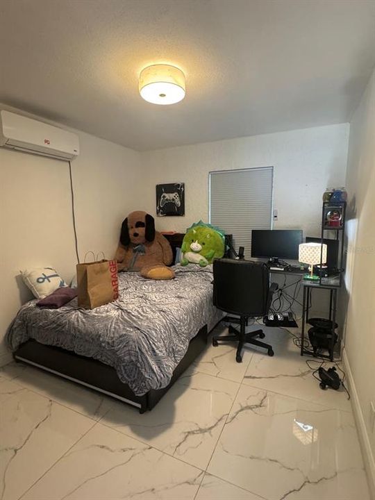 Active With Contract: $415,000 (4 beds, 2 baths, 1285 Square Feet)