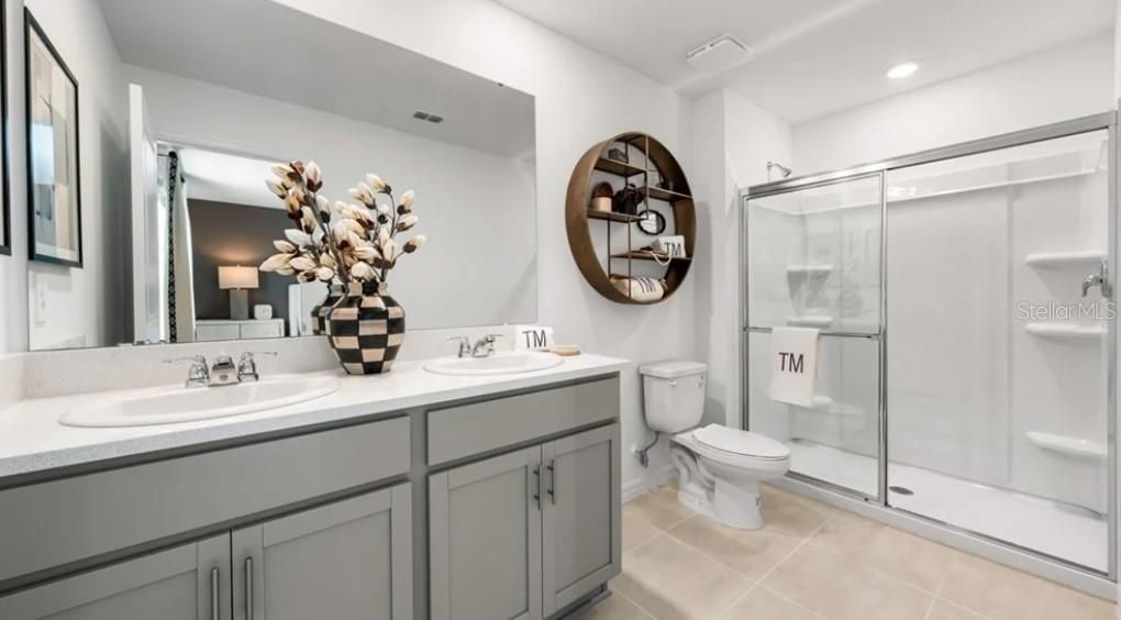 For Sale: $269,999 (3 beds, 2 baths, 1404 Square Feet)