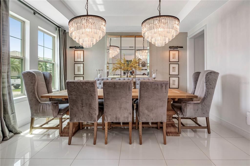 For Sale: $1,799,000 (6 beds, 6 baths, 5422 Square Feet)