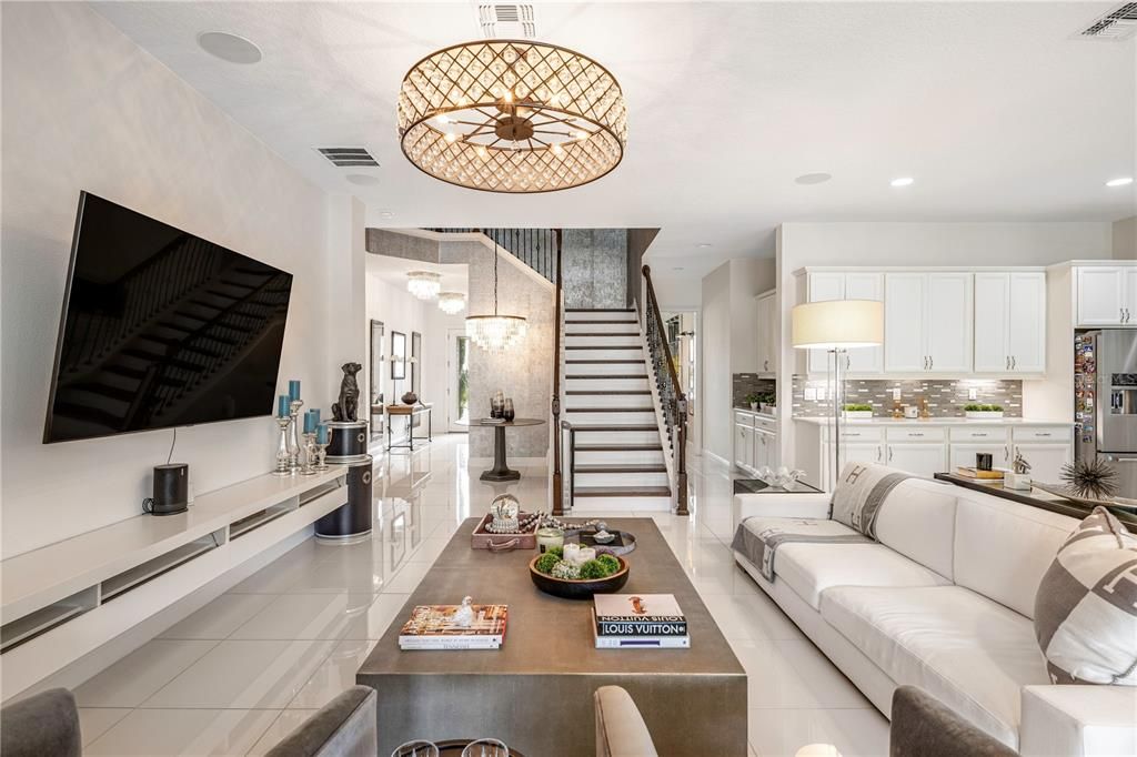 For Sale: $1,799,000 (6 beds, 6 baths, 5422 Square Feet)